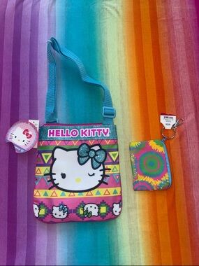 2013 Sanrio Hello Kitty Crossbody Purse *New*